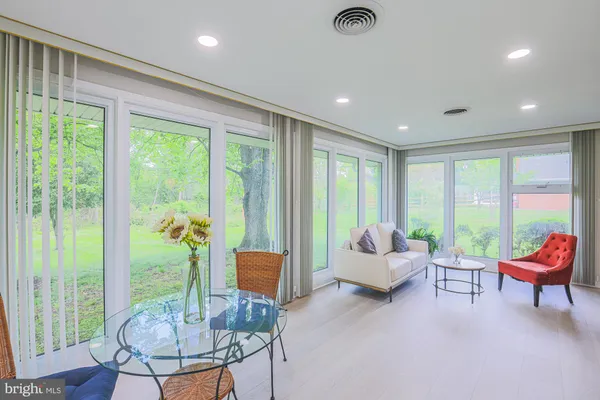 $648,000 | 7900 Ivy Lane, Pikesville, MD 21208