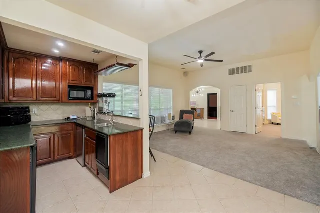 $649,000 | 135 Kirkpatrick Road, Ennis, TX 75119