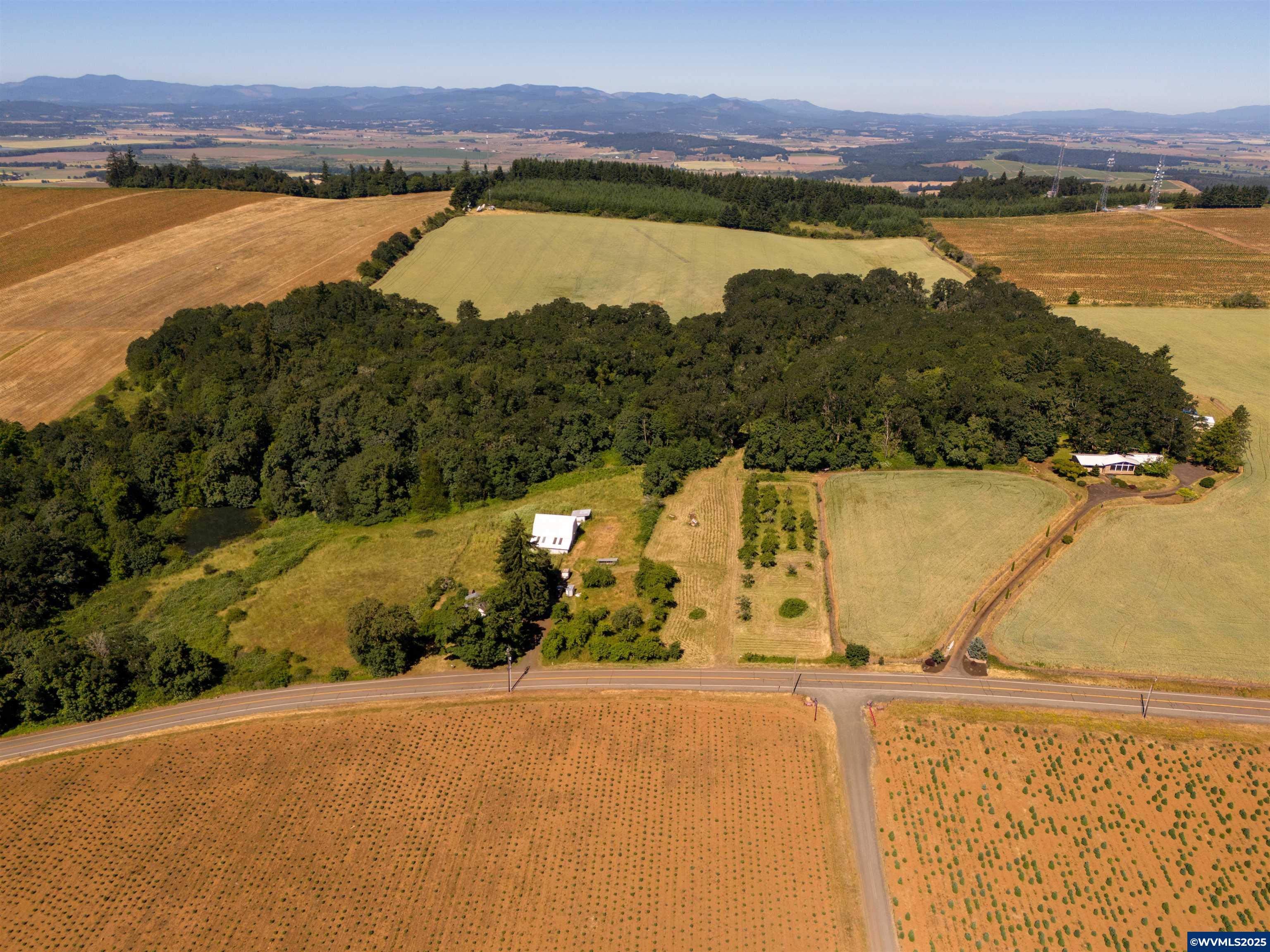 1 Eagle Crest Road Northwest Salem, OR 97304 - Photo 3 of 4