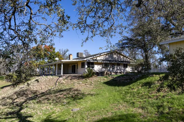 a view of a room with porch