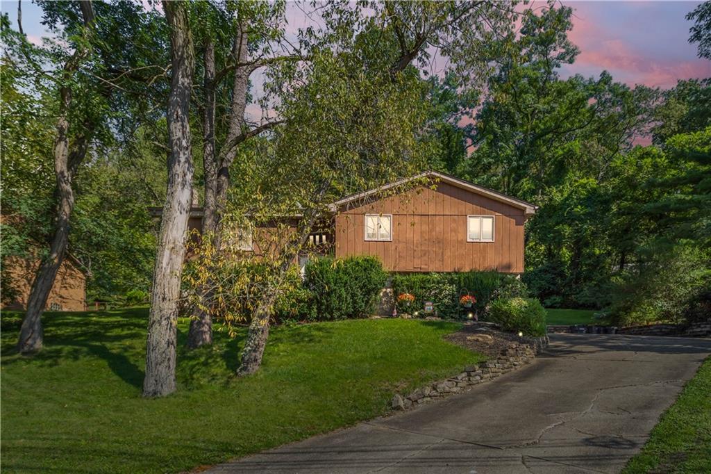 2595 Old Washington Road Pittsburgh, PA 15241 - Photo 1 of 20 Gallery Image 1