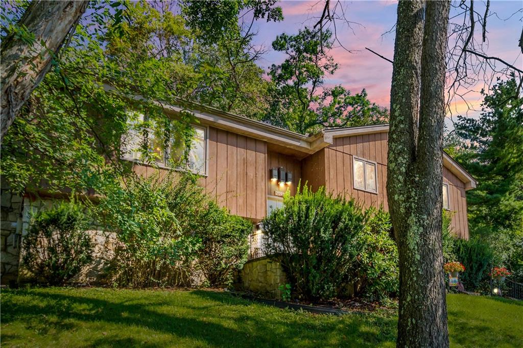 2595 Old Washington Road Pittsburgh, PA 15241 - Photo 2 of 20 Gallery Image 2