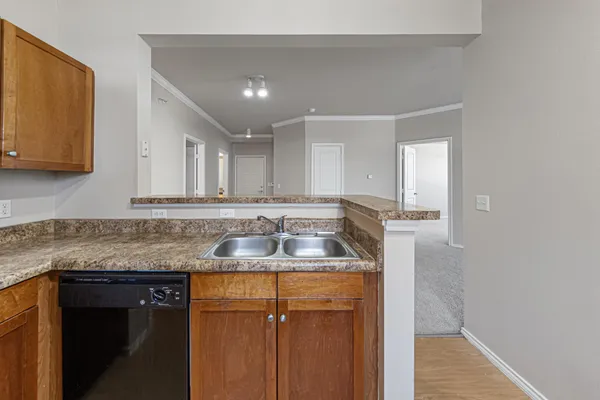 $274,900 | 13570 Technology Dr., Unit 2106, Eden Prairie, MN 55344