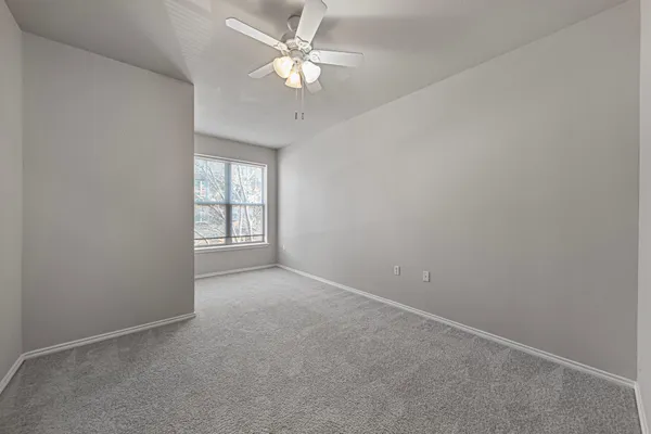 $274,900 | 13570 Technology Dr., Unit 2106, Eden Prairie, MN 55344