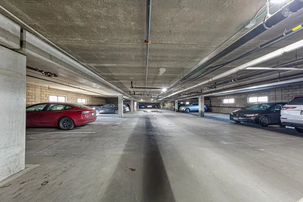 $274,900 | 13570 Technology Dr., Unit 2106, Eden Prairie, MN 55344