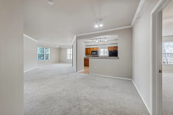 $274,900 | 13570 Technology Dr., Unit 2106, Eden Prairie, MN 55344