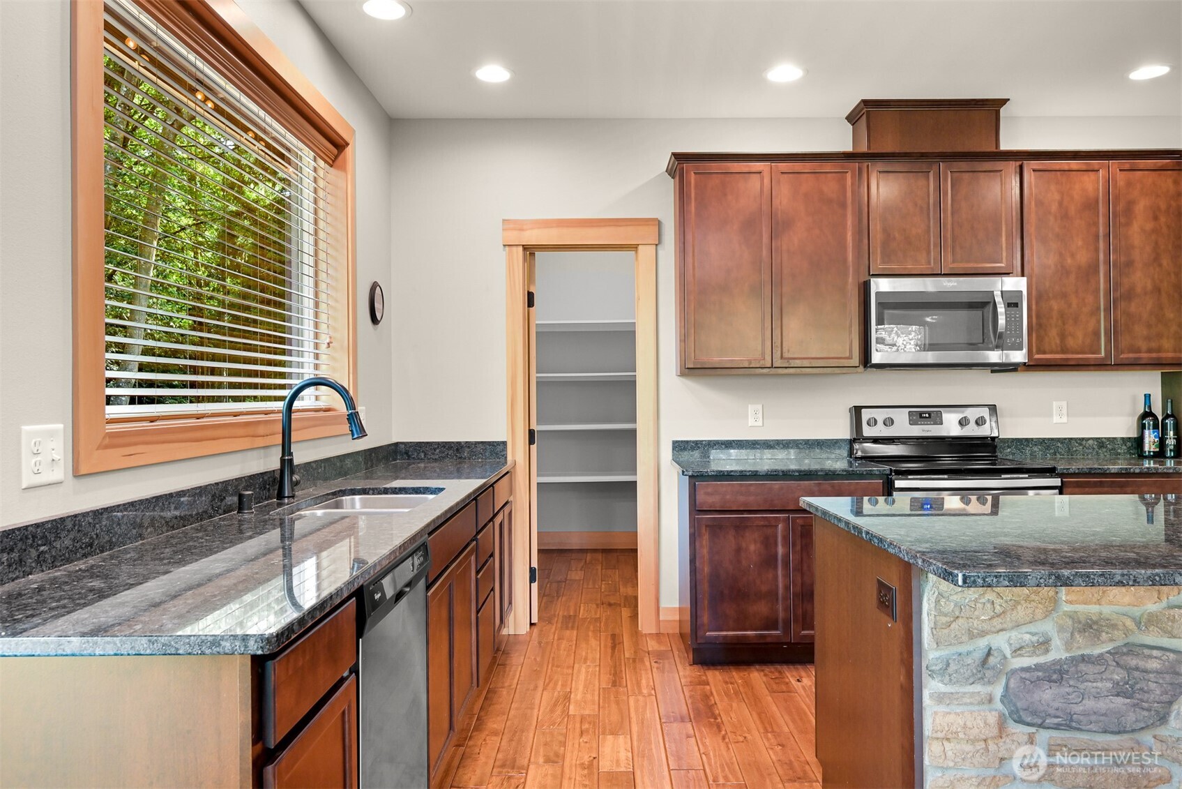 6241 Olson Road Ferndale, WA 98248 - Photo 15 of 40