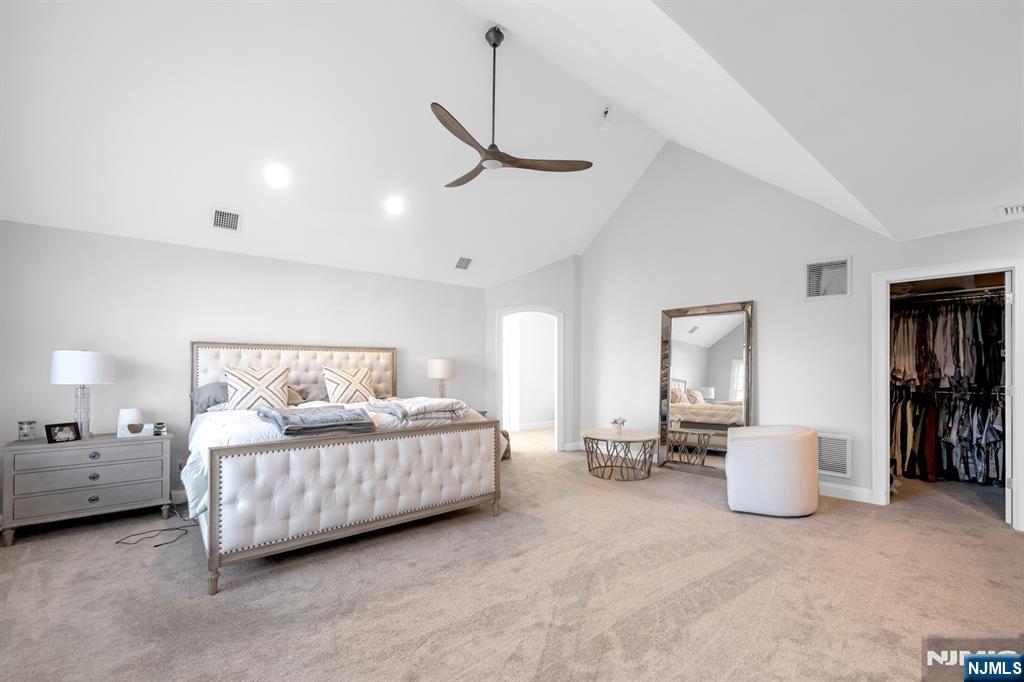 631 Sargent Road River Vale, NJ 07675 - Photo 21 of 50 Gallery Image 21