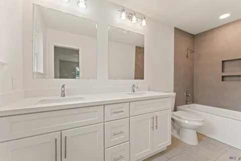 $279,700 | 1142 Sharynwood Drive, Baton Rouge, LA 70808