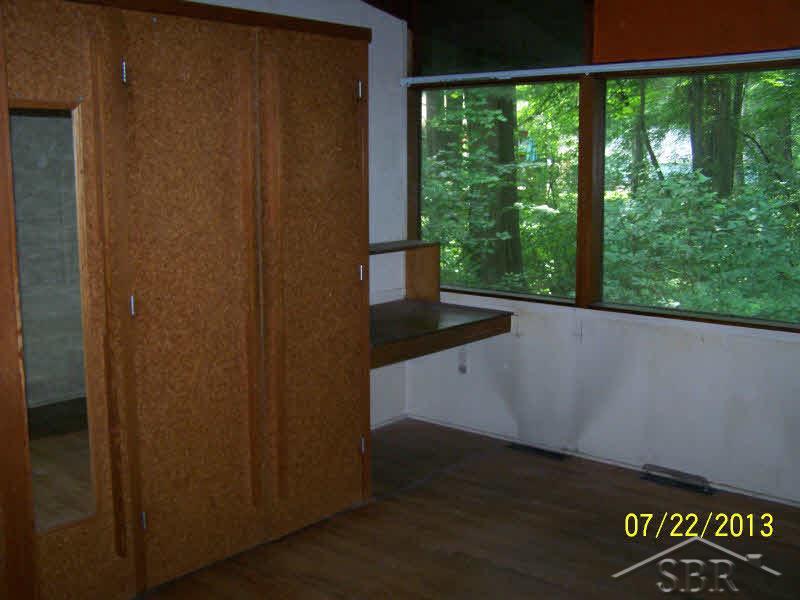 3842 South Towerline Road Bridgeport, MI 48722 - Photo 11 of 12 20368267-10.JPG
