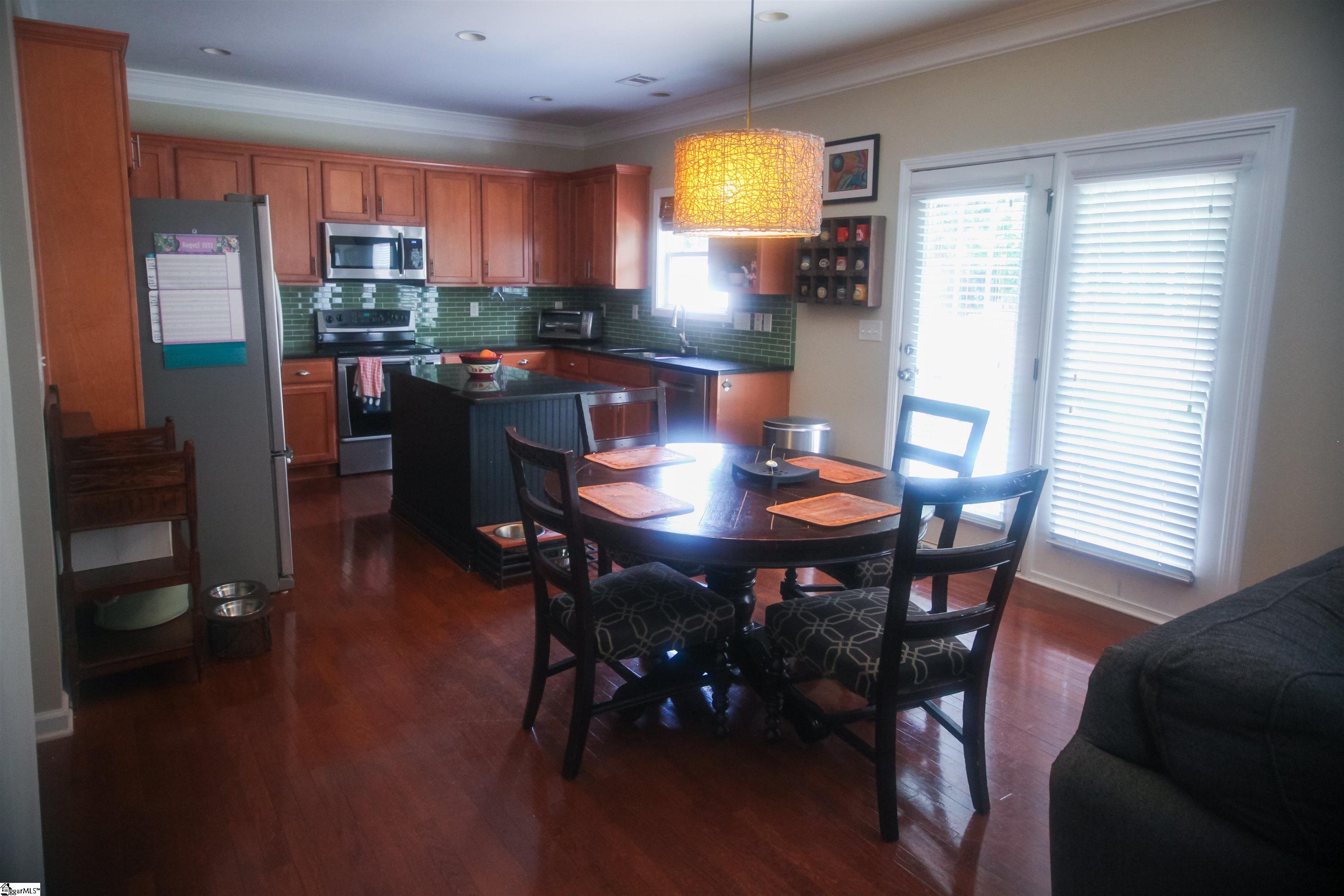 35 Buckhannon Road Greenville, SC 29607 - Photo 12 of 31