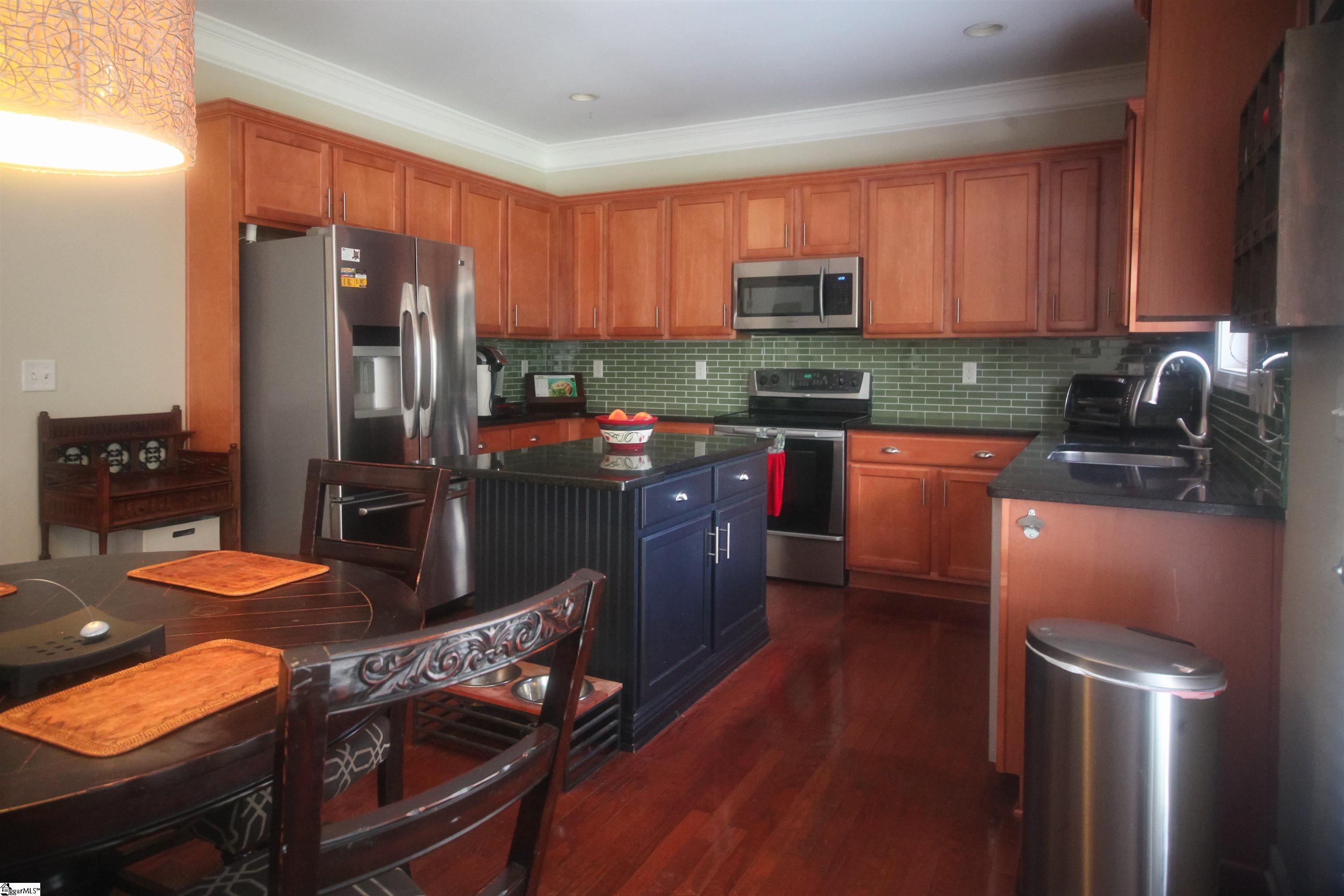 35 Buckhannon Road Greenville, SC 29607 - Photo 13 of 31