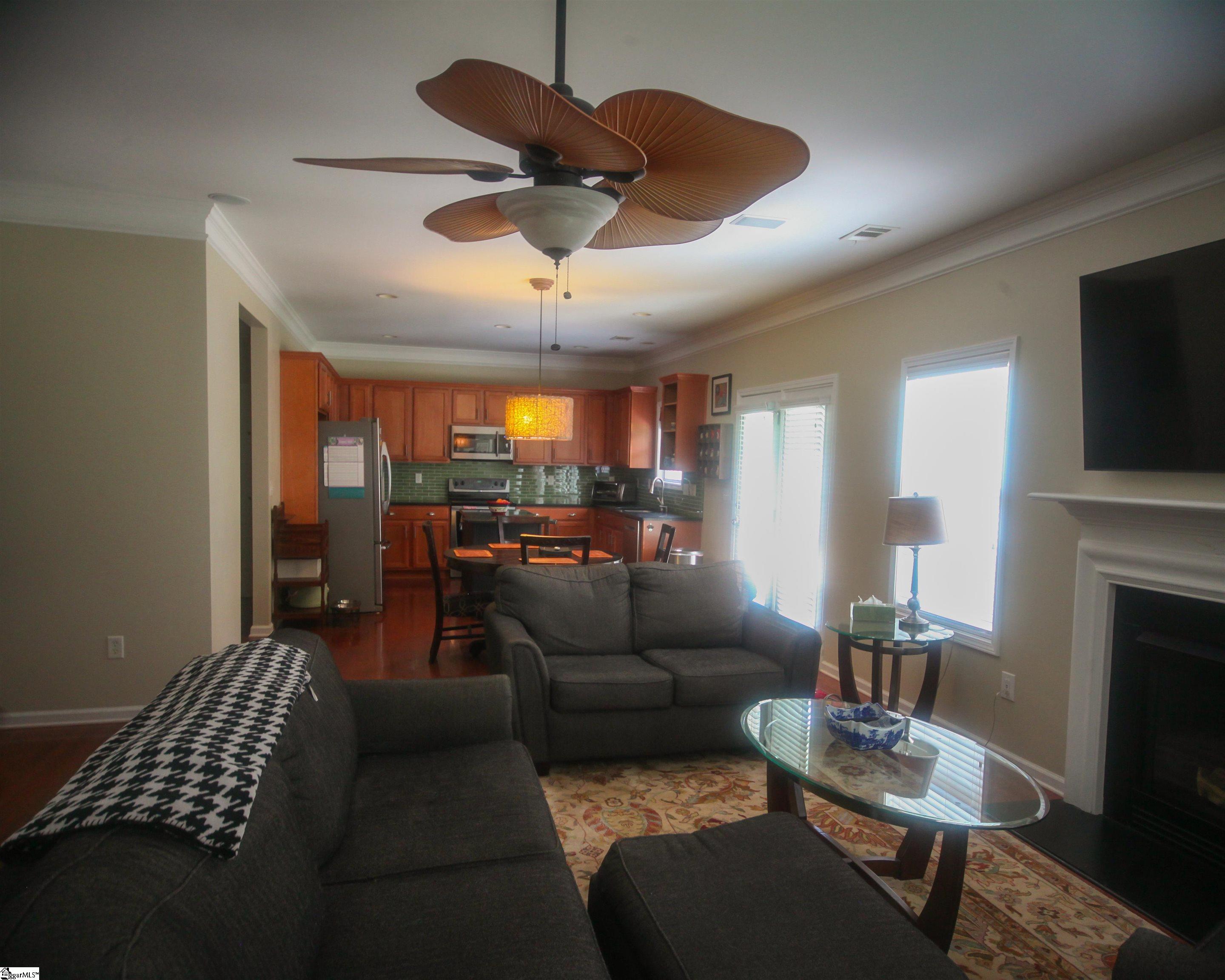 35 Buckhannon Road Greenville, SC 29607 - Photo 9 of 31