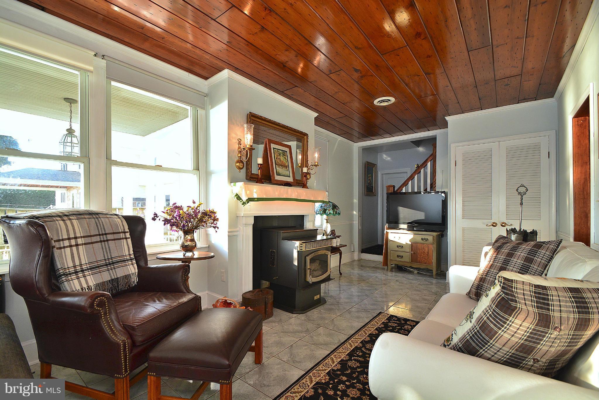 2110 Riverview Road Baltimore, MD 21221 - Photo 19 of 30 Interior (General)