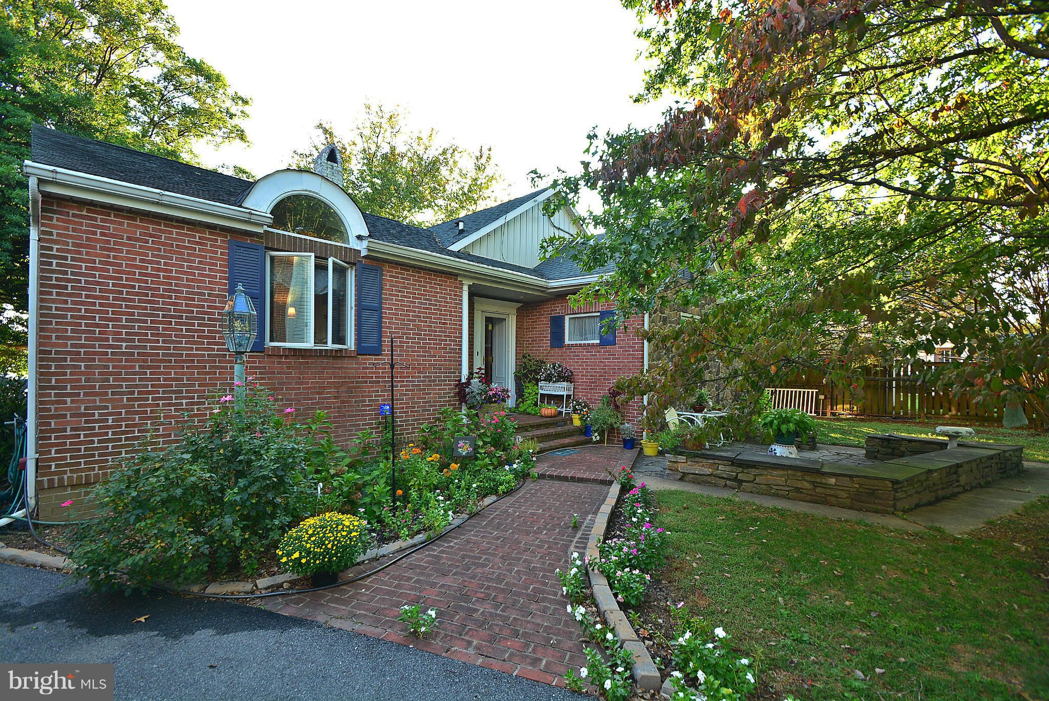 2110 Riverview Road Baltimore, MD 21221 - Photo 5 of 30 Exterior (Front)