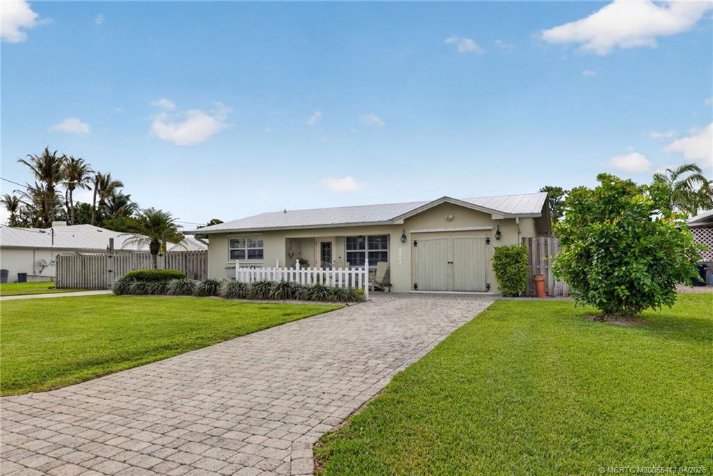 4844 Southeast Pilot Way Stuart, FL 34997 - Photo 3 of 50