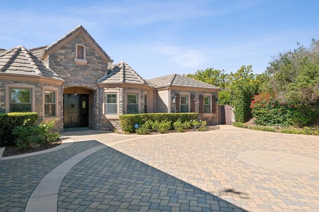 $4,210,000 | 15450 Artesian Spring Road, San Diego, CA 92127