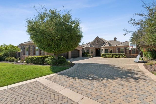 $4,210,000 | 15450 Artesian Spring Road, San Diego, CA 92127