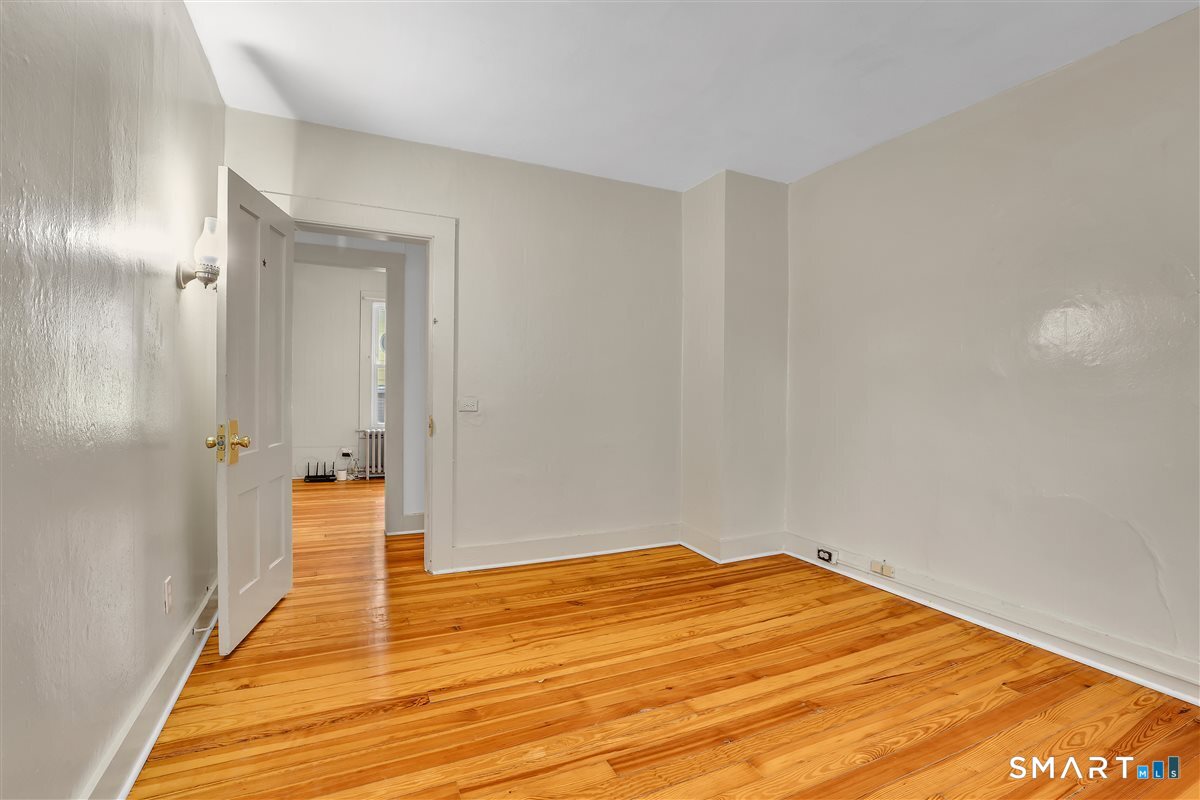 20 4th Street Meriden, CT 06451 - Photo 20 of 34