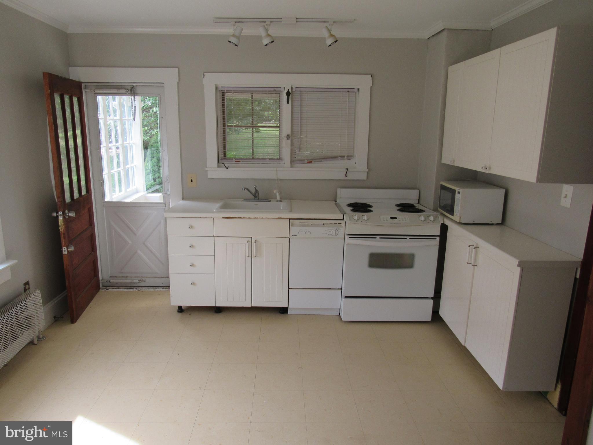1703 Philadelphia Road Joppa, MD 21085 - Photo 23 of 41 Gallery Image 23