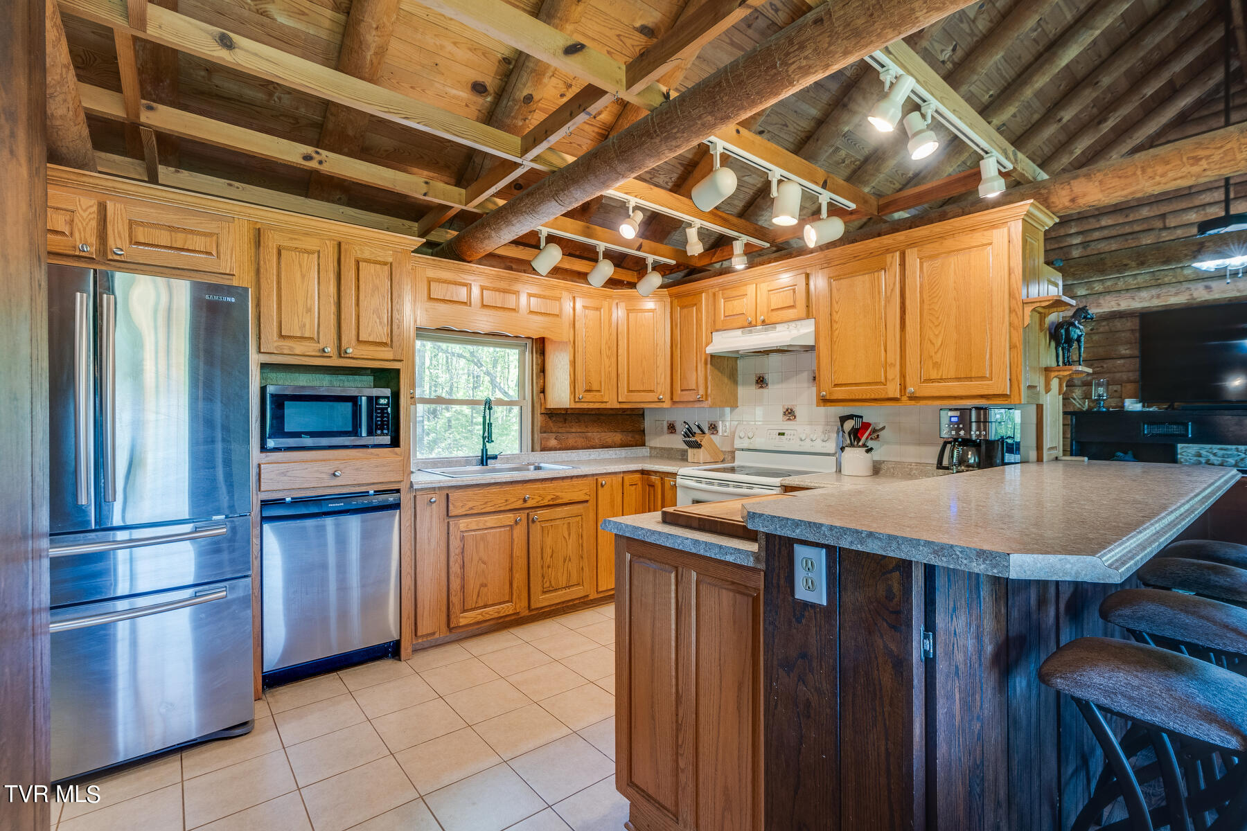 1025 Kitchen Branch Road Greeneville, TN 37743 - Photo 12 of 55 011