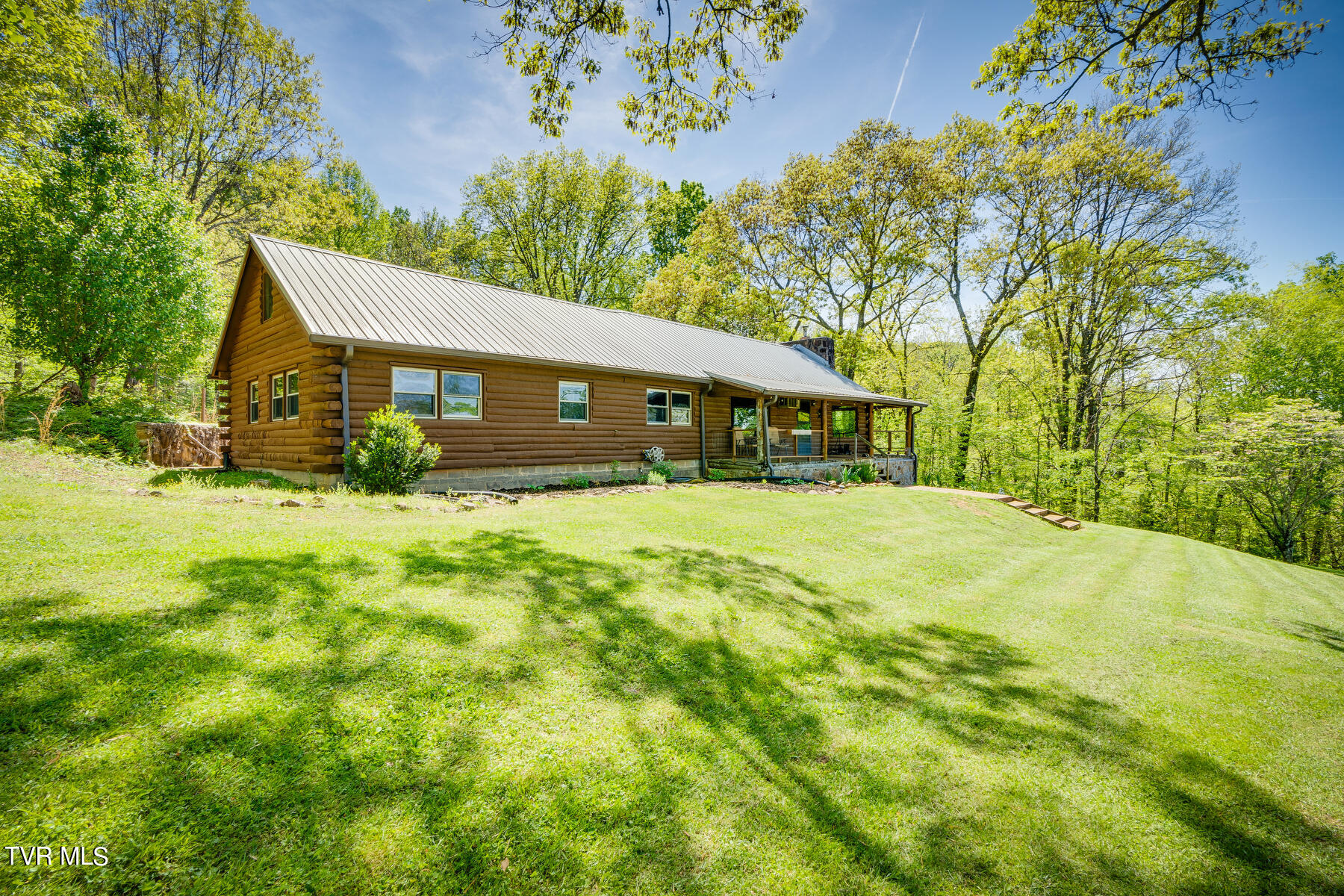 1025 Kitchen Branch Road Greeneville, TN 37743 - Photo 2 of 55 002