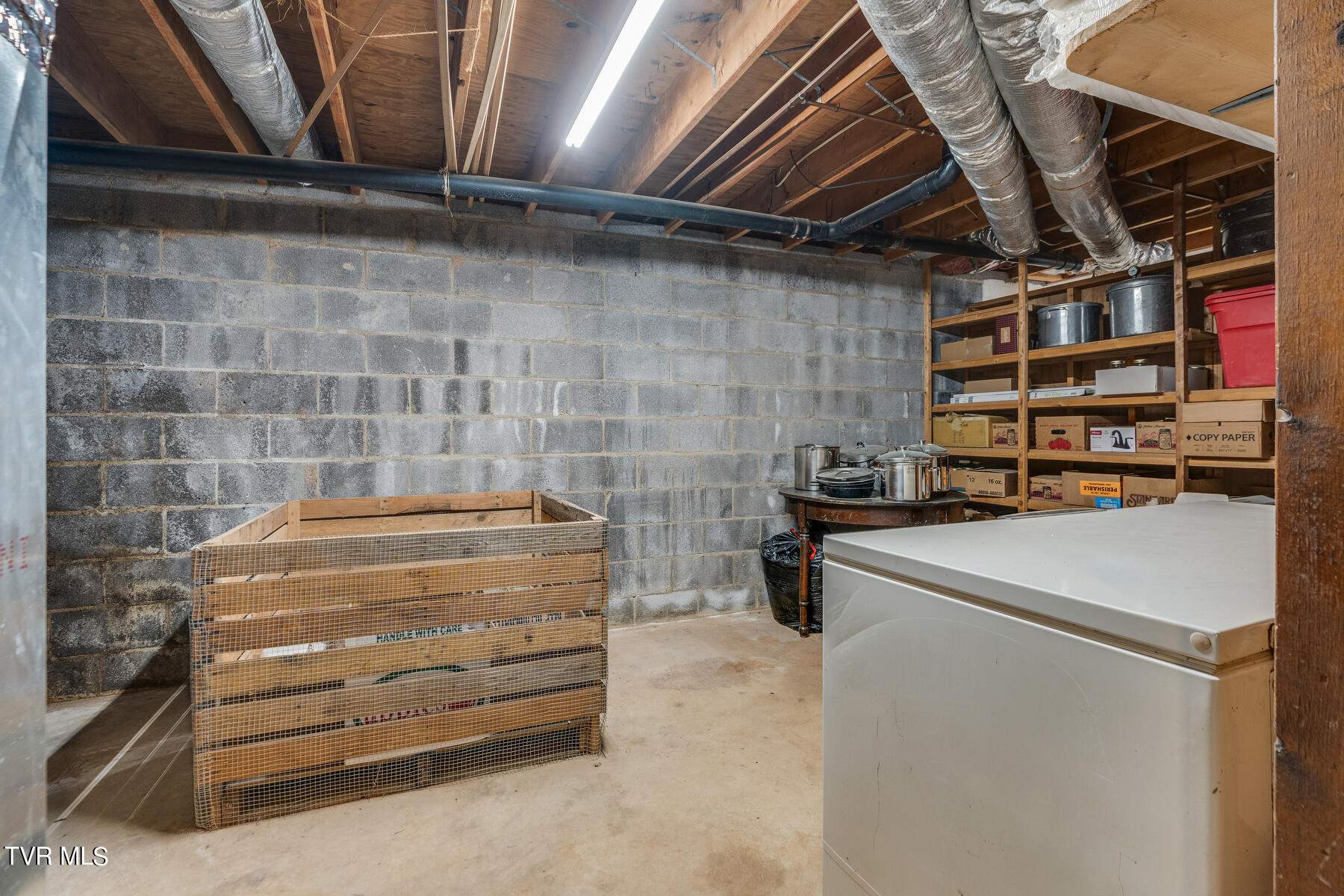 1025 Kitchen Branch Road Greeneville, TN 37743 - Photo 28 of 55 032