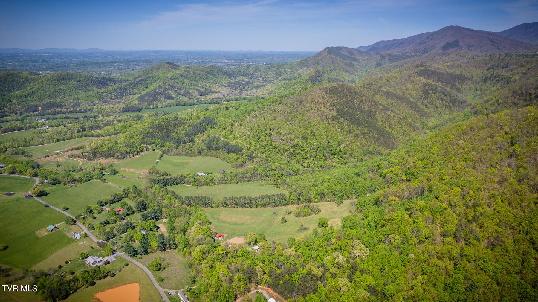 1025 Kitchen Branch Road Greeneville, TN 37743 - Photo 47 of 55 107