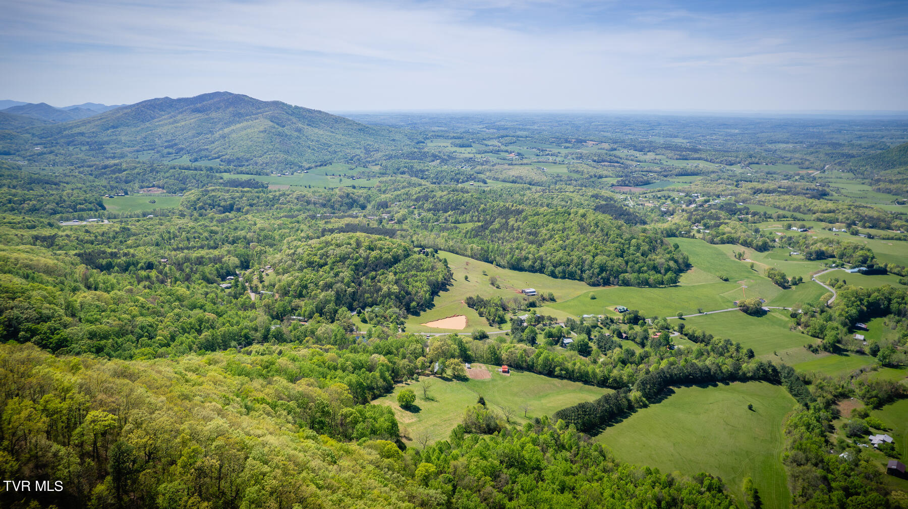 1025 Kitchen Branch Road Greeneville, TN 37743 - Photo 54 of 55 114