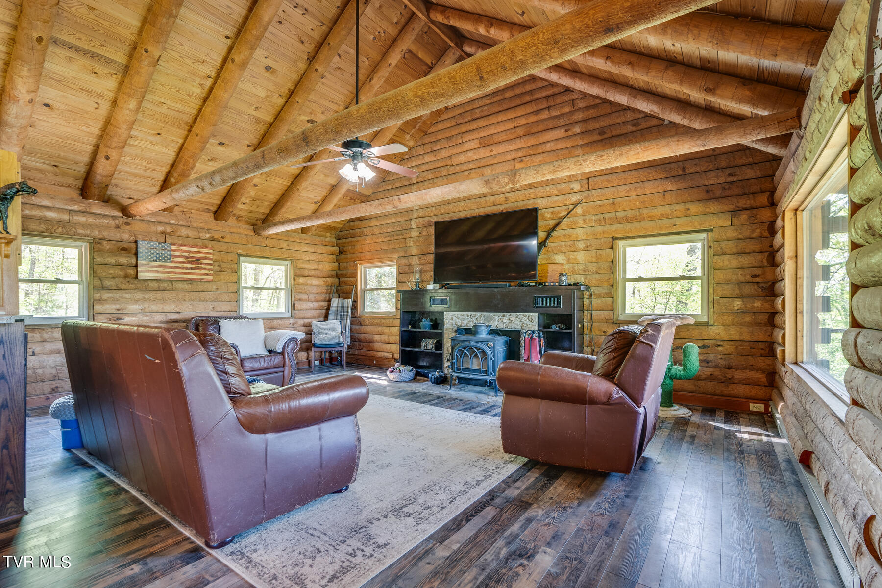 1025 Kitchen Branch Road Greeneville, TN 37743 - Photo 7 of 55 006