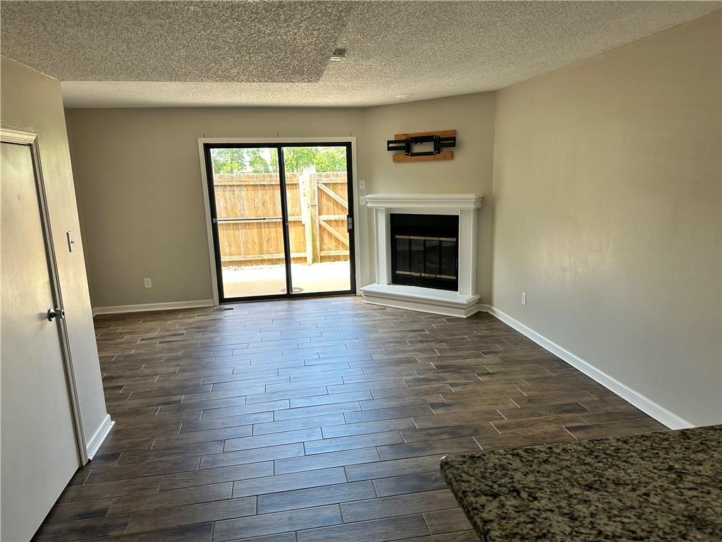 725 Southwest Liggett Road, Unit A Blue Springs, MO 64015 - Photo 9 of 9