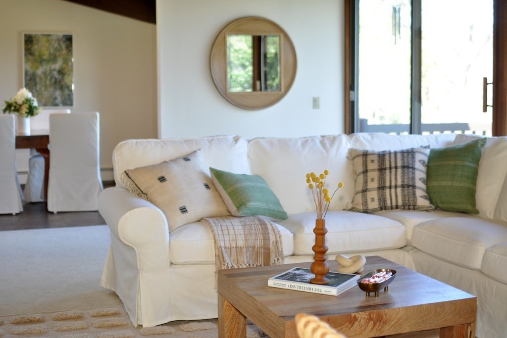 325 Pope Road Concord, MA 01742 - Photo 8 of 34