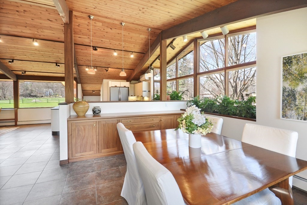 325 Pope Road Concord, MA 01742 - Photo 10 of 34