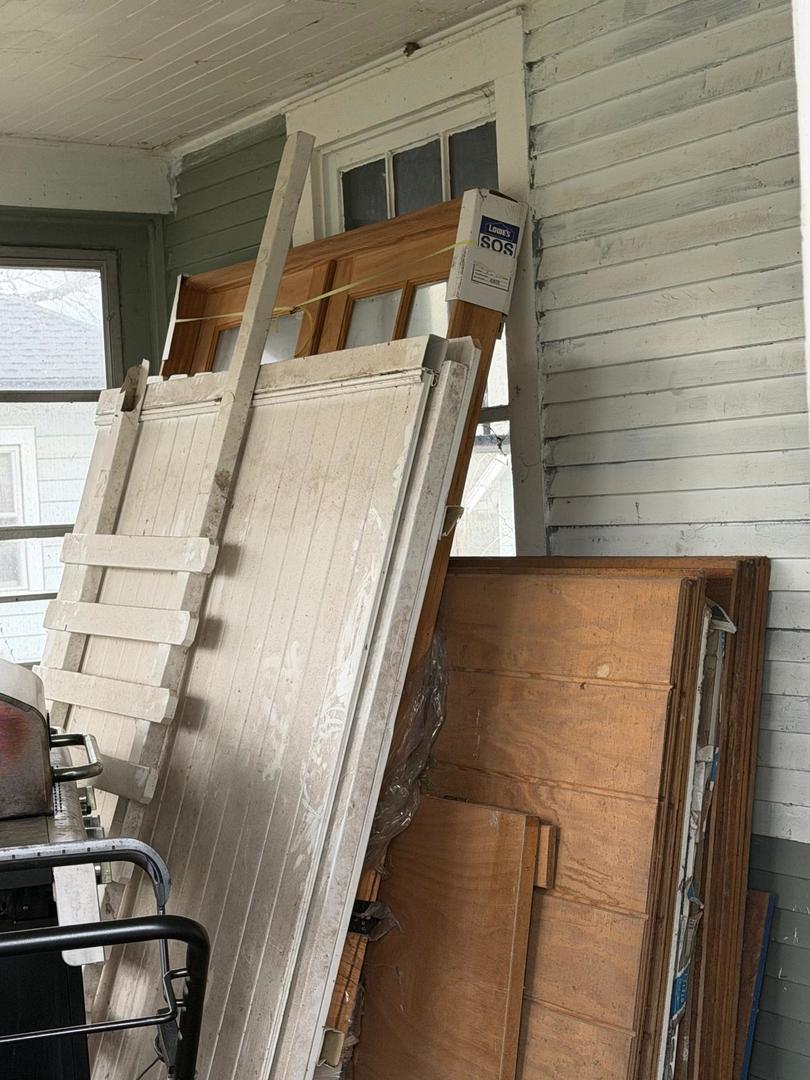 10802 West Yorkhouse Road Beach Park, IL 60087 - Photo 64 of 66 a view of living room with wooden floor