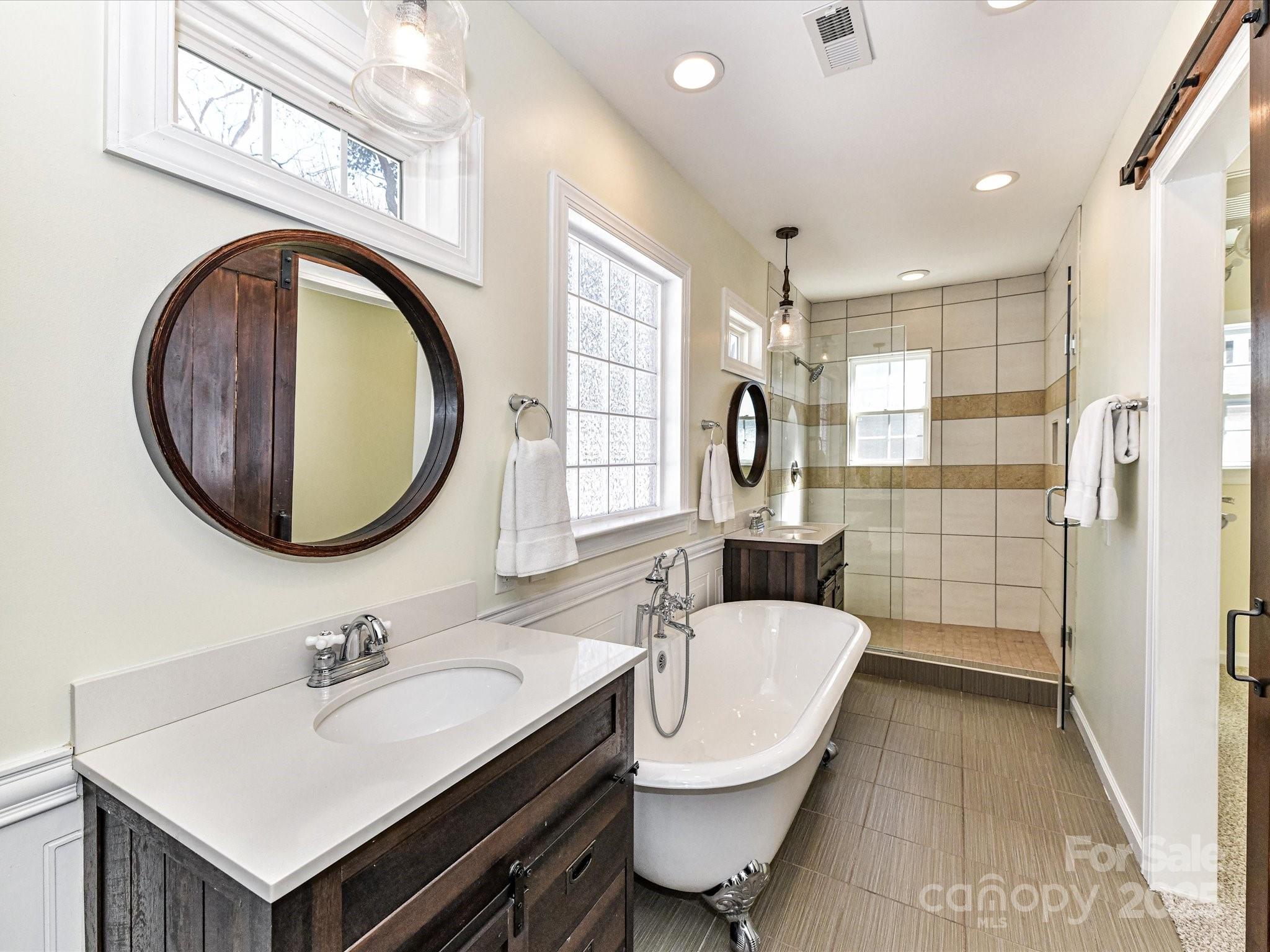 2919 Park Road Charlotte, NC 28209 - Photo 23 of 48