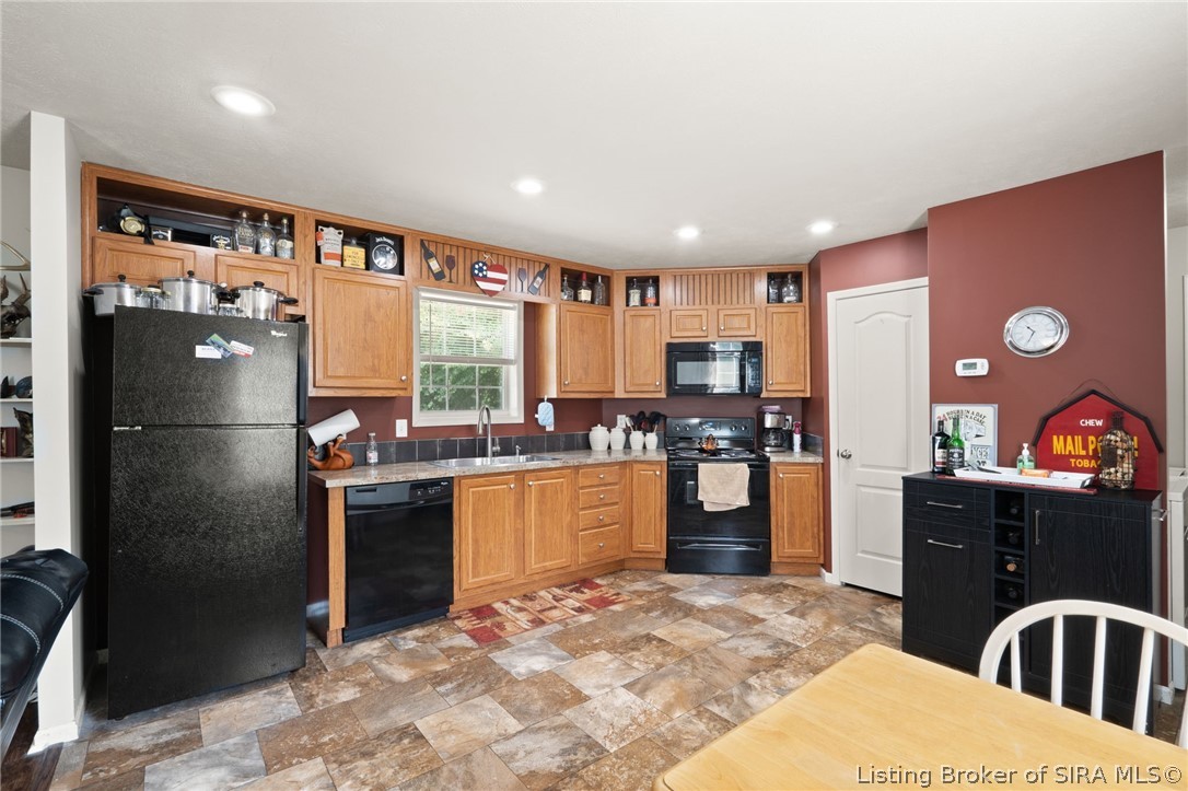 3646 Albin Ford Road Southeast Elizabeth, IN 47117 - Photo 12 of 35 Gallery Image 12