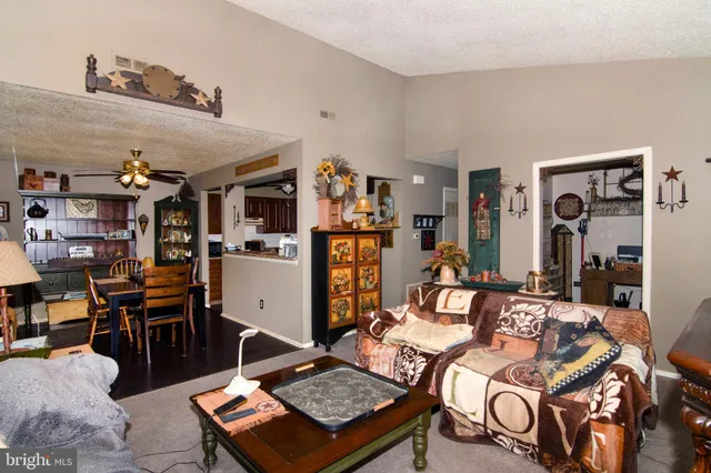 a view of a workspace with furniture