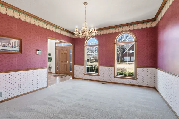 $649,900 | 2101 Nicholas Court, Bettendorf, IA 52722