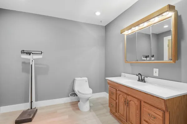 $649,900 | 2101 Nicholas Court, Bettendorf, IA 52722