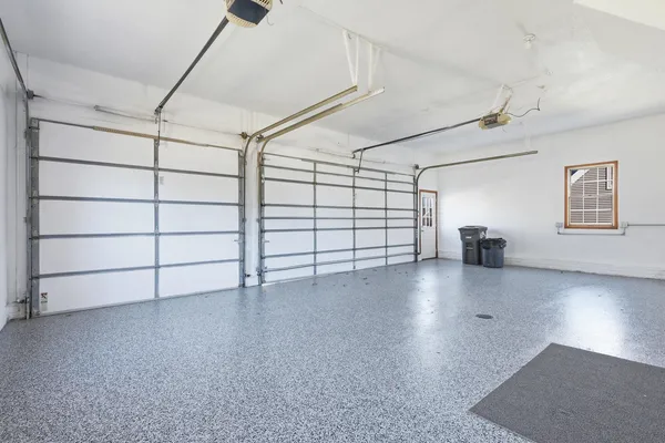 $649,900 | 2101 Nicholas Court, Bettendorf, IA 52722