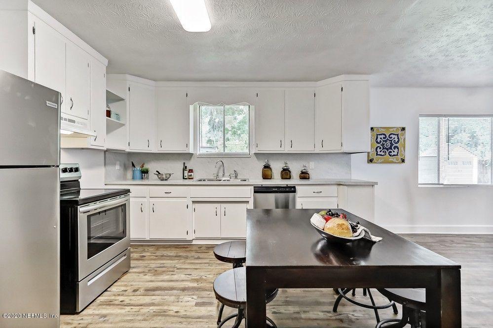 361 Brunswick Road Jacksonville, FL 32216 - Photo 6 of 42 Kitchen