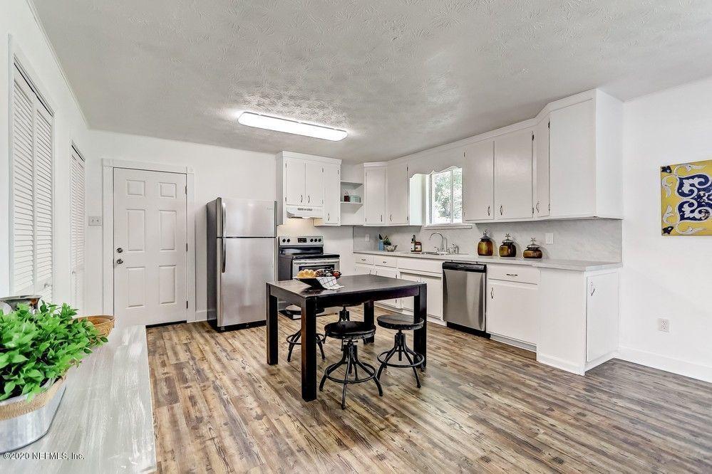 361 Brunswick Road Jacksonville, FL 32216 - Photo 9 of 42 Kitchen