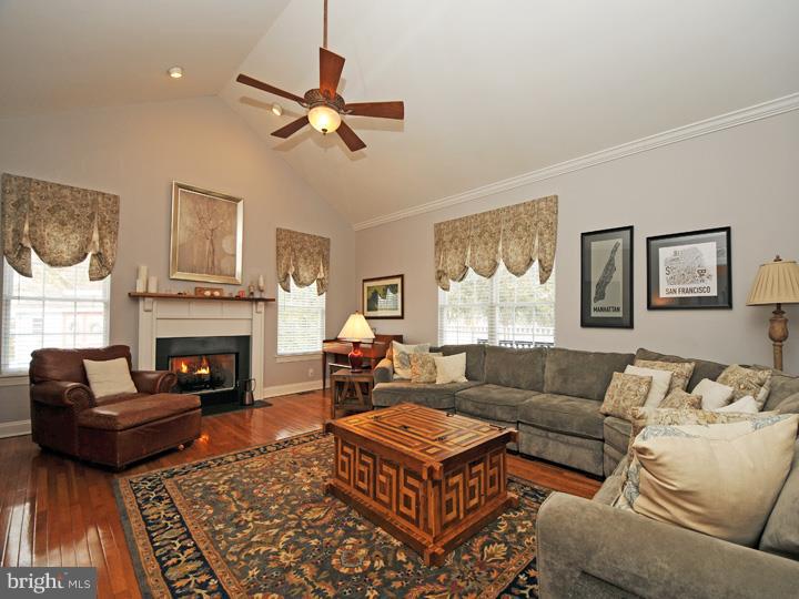 176 Durham Road Newtown, PA 18940 - Photo 5 of 25