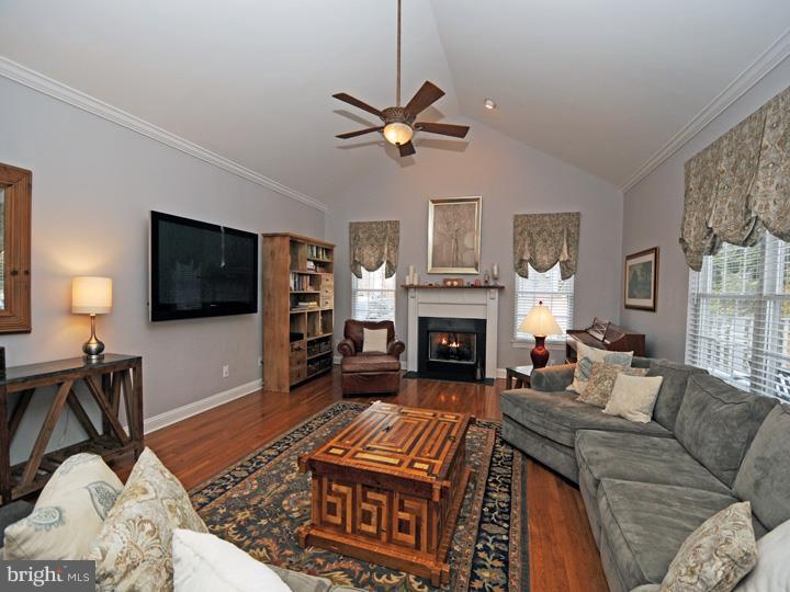 176 Durham Road Newtown, PA 18940 - Photo 6 of 25