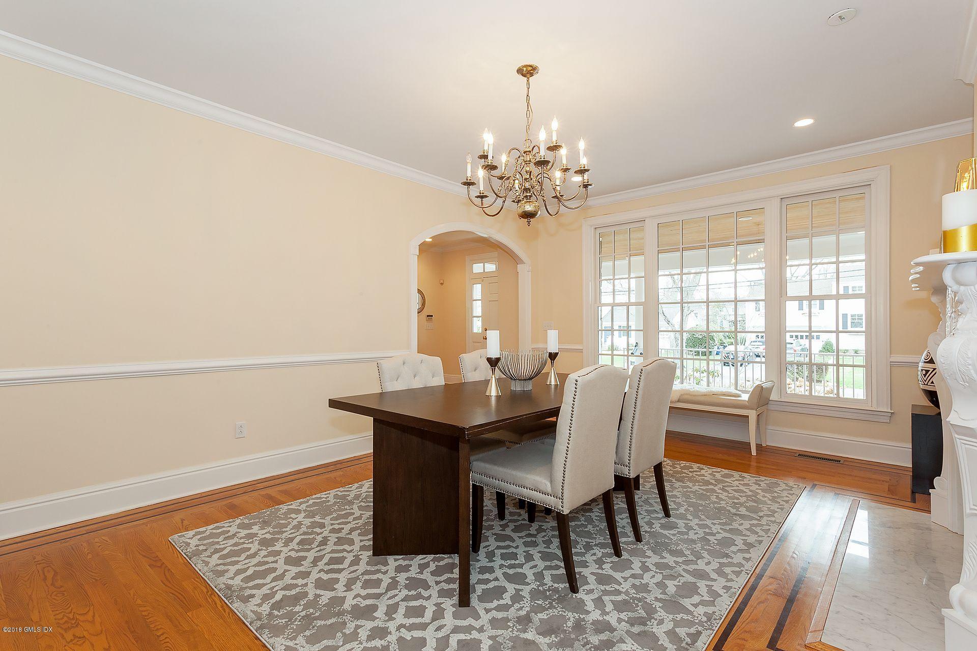 11 Grimes Road Old Greenwich, CT 06870 - Photo 6 of 19 10