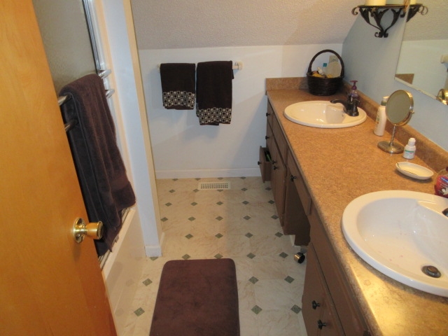 9633 Homestead Road Roanoke, IN 46783 - Photo 19 of 28