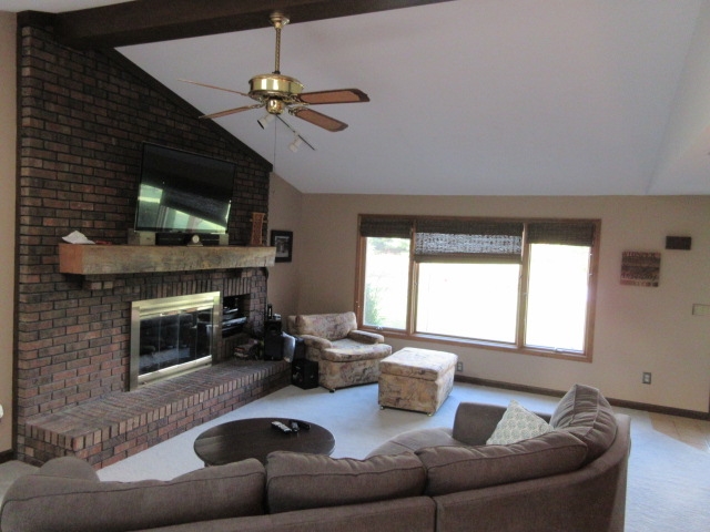 9633 Homestead Road Roanoke, IN 46783 - Photo 5 of 28