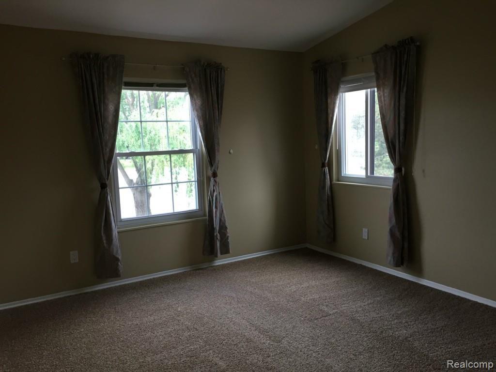 22162 Edgewater Novi, MI 48375 - Photo 13 of 21