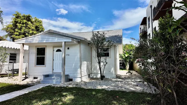 $3,500 | 1721 Fletcher Street, Hollywood, FL 33020