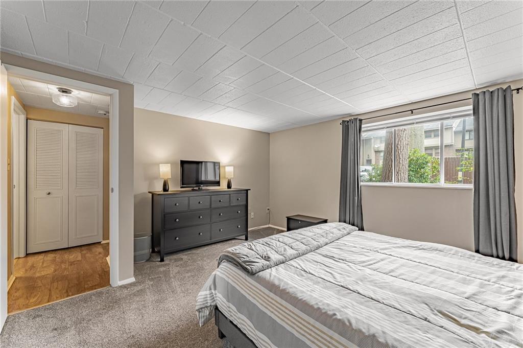 329 Ridge Point Circle, Unit 13 Bridgeville, PA 15017 - Photo 11 of 13 Gallery Image 11